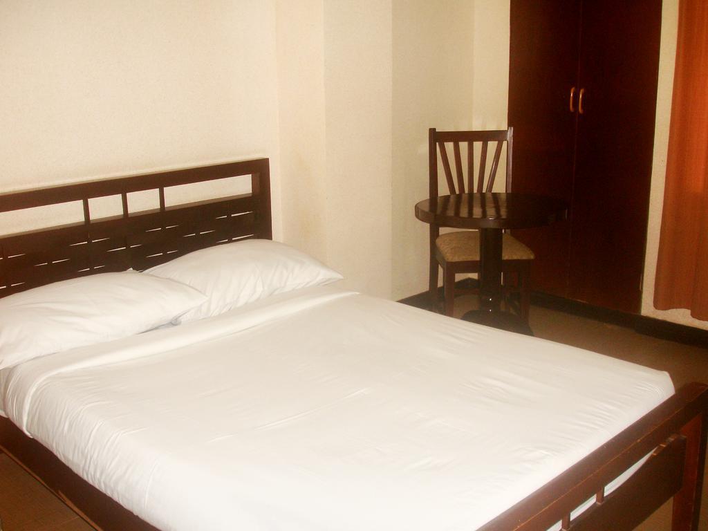 Roxas Midtown Hotel Eksteriør billede
